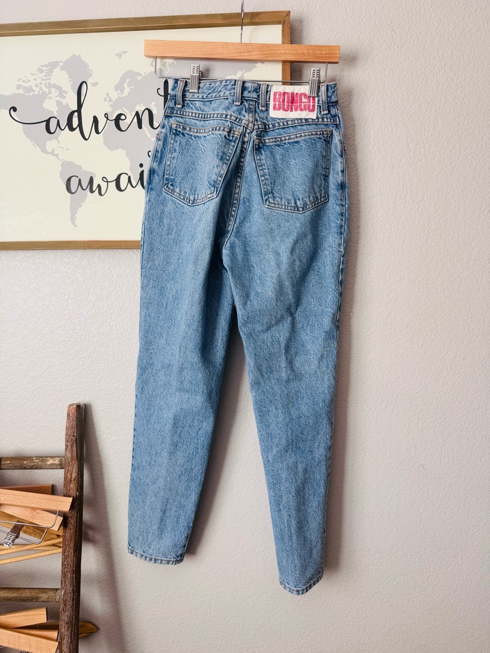 Vintage bongo juniors high rise mom jeans light wash